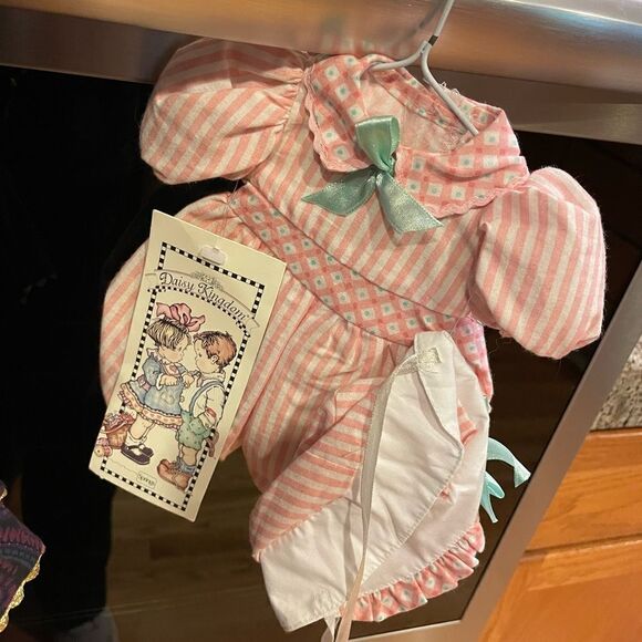 4 Daisy Kingdom Doll Dresses With Bonnets NWT - Picture 5 of 15